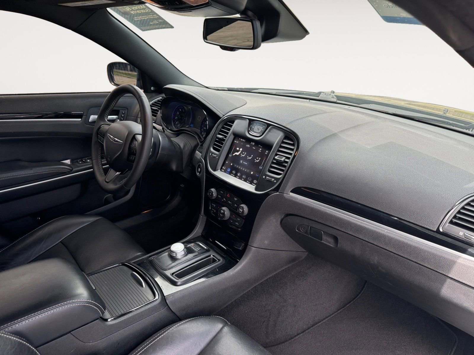 Used 2022 Chrysler 300 S w/ Comfort Group image 15