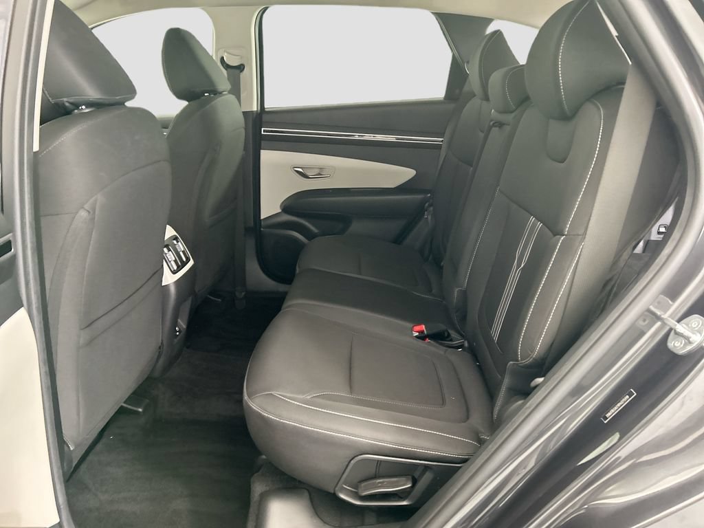 Used 2023 Hyundai Tucson SEL FWD image 19