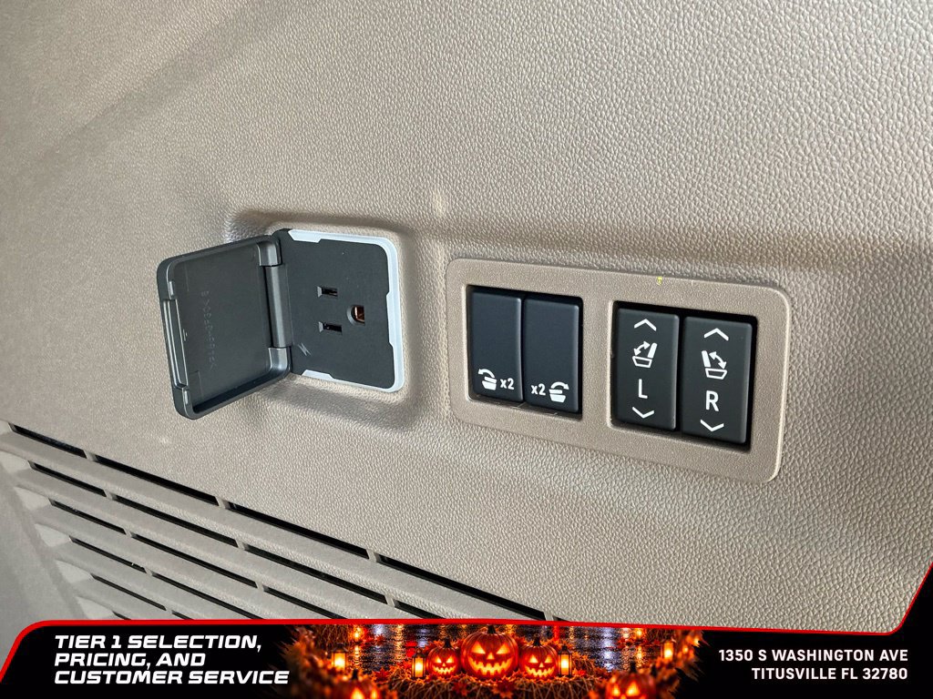 New 2026 GMC Yukon XL Denali w/ Sun & Power Step Package AWD/4WD image 19
