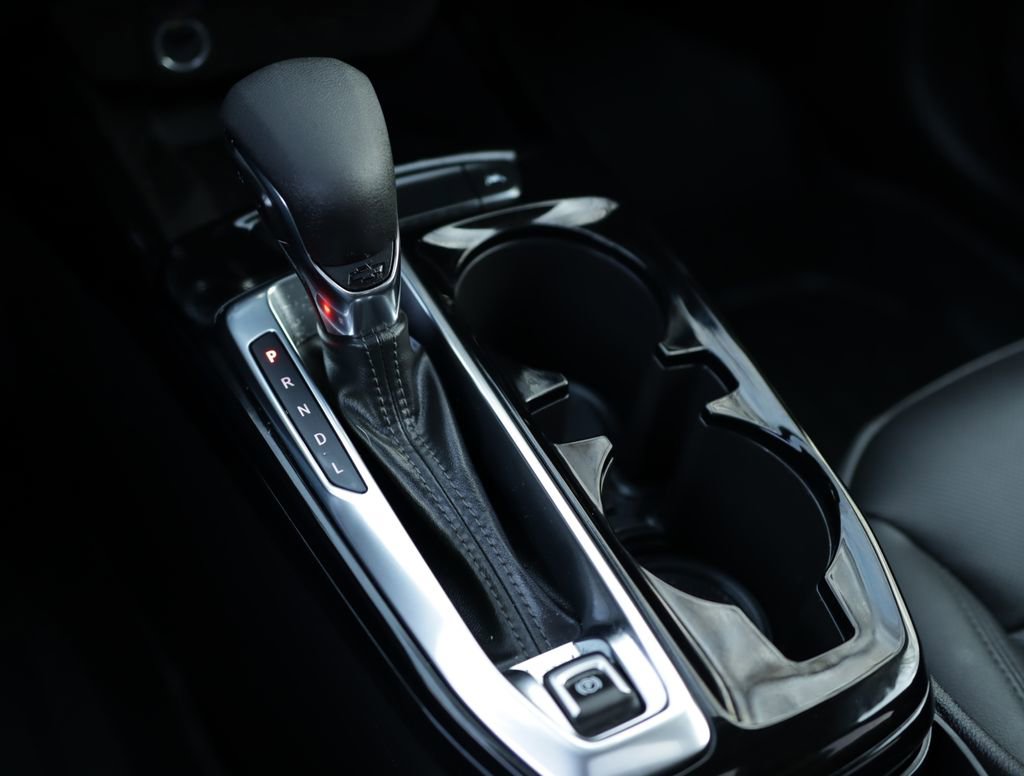 Used 2024 Chevrolet Trax ACTIV w/ Sunroof Package image 19