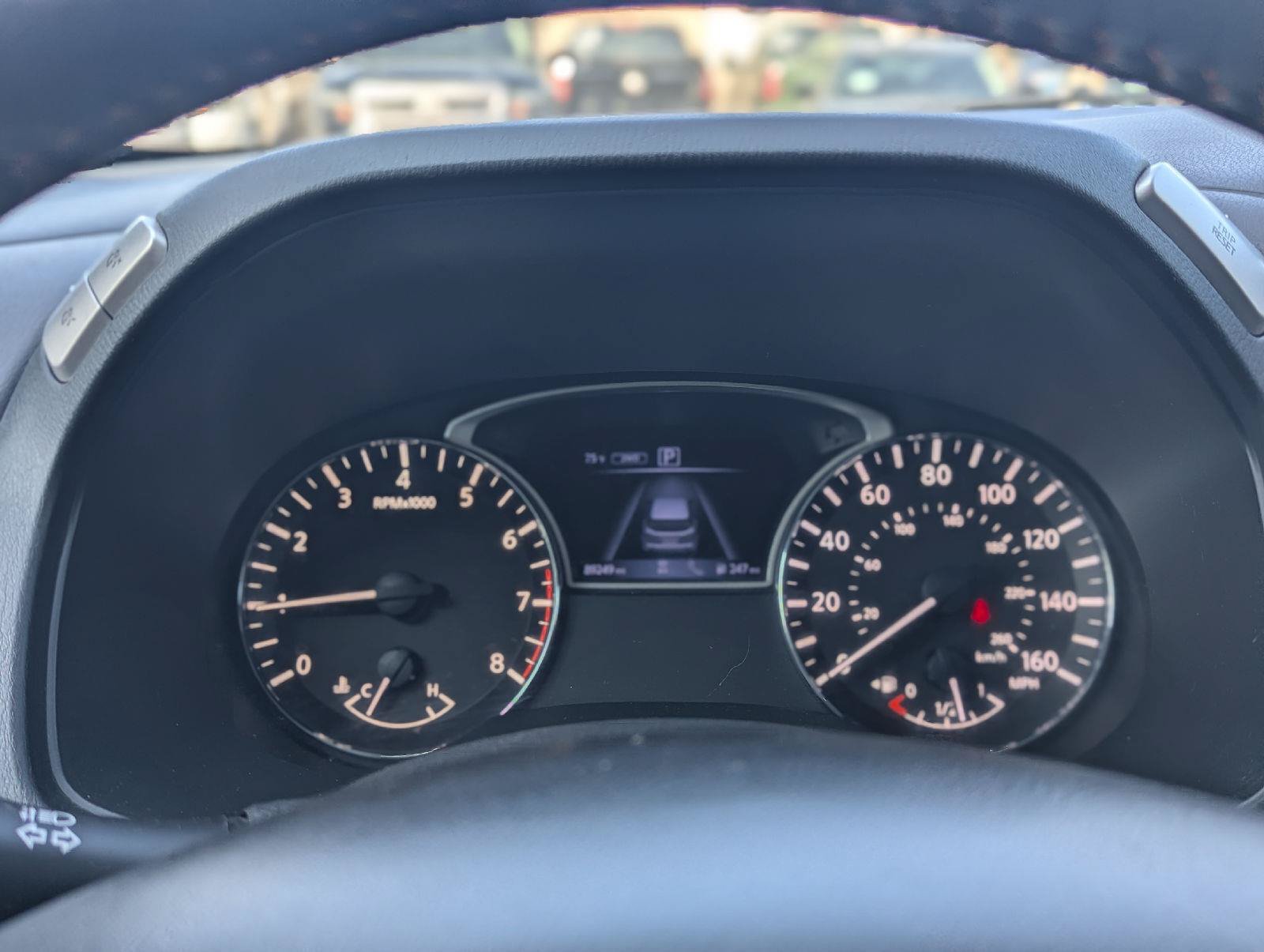 Used 2020 Nissan Pathfinder SL AWD/4WD image 22