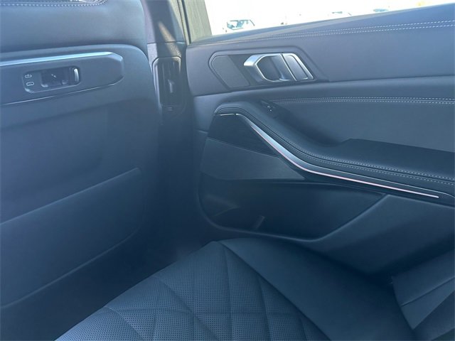 New 2026 BMW X5 xDrive40i w/ M Sport Package image 23