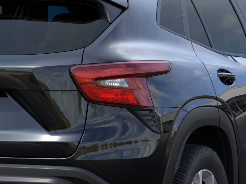 New 2026 Chevrolet Trax LS w/ LS Convenience Package FWD image 35