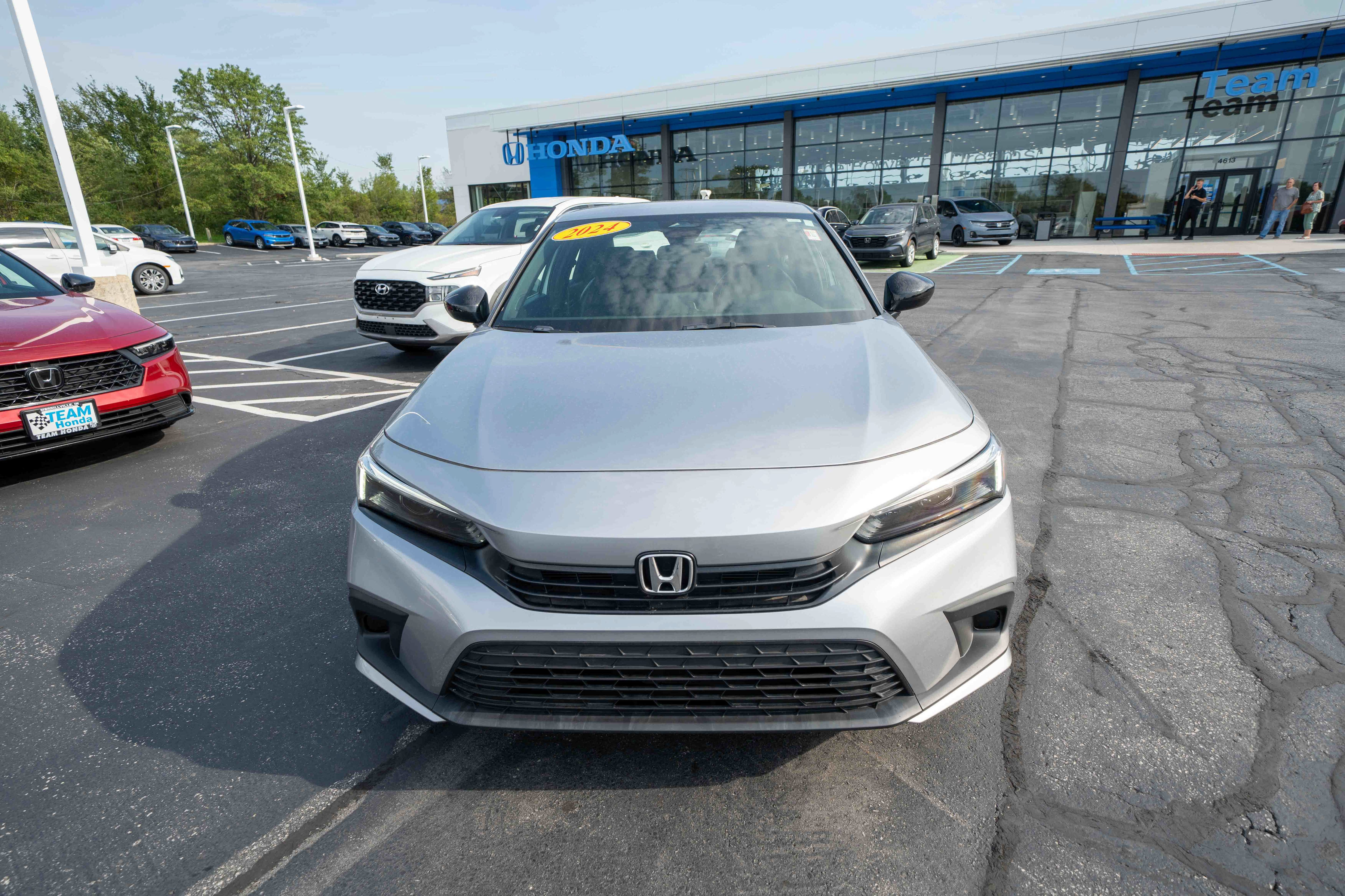 Certified 2024 Honda Civic Sport image 2