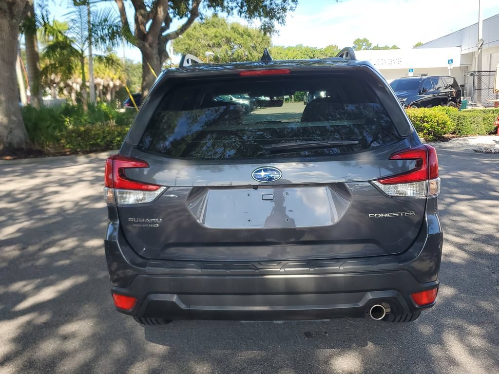 Used 2024 Subaru Forester Limited AWD/4WD image 4