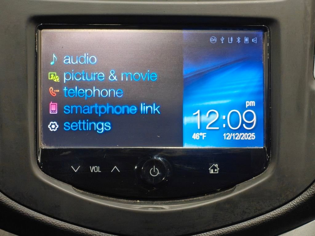 Used 2016 Chevrolet Trax LT w/ LT Sun and Sound Package image 6