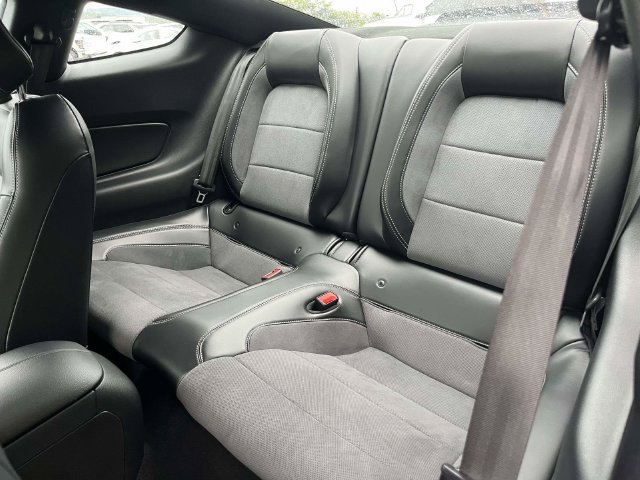 Certified 2019 Ford Mustang Shelby GT350 w/ Technology Package RWD image 16
