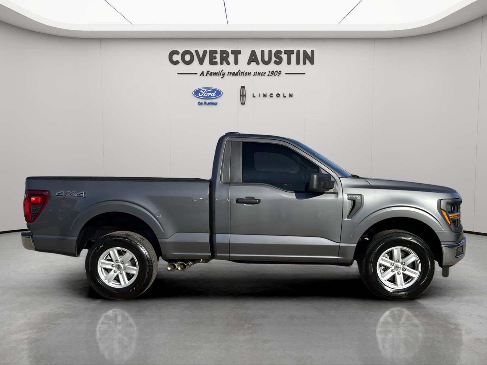 Used 2025 Ford F150 XL w/ Equipment Group 103A High image 6