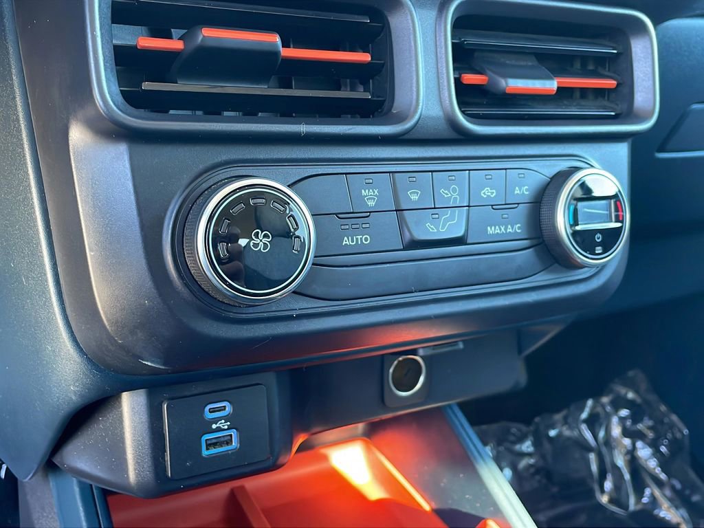 Used 2022 Ford Maverick XLT image 28