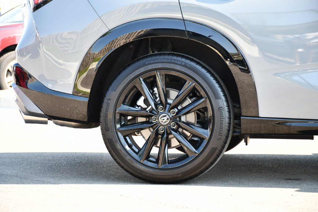 Certified 2026 Acura ADX A-Spec w/ Advance Package AWD/4WD image 10