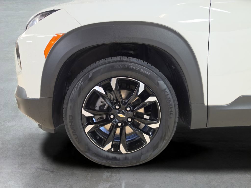 Used 2023 Chevrolet TrailBlazer LT w/ Convenience Package FWD image 23