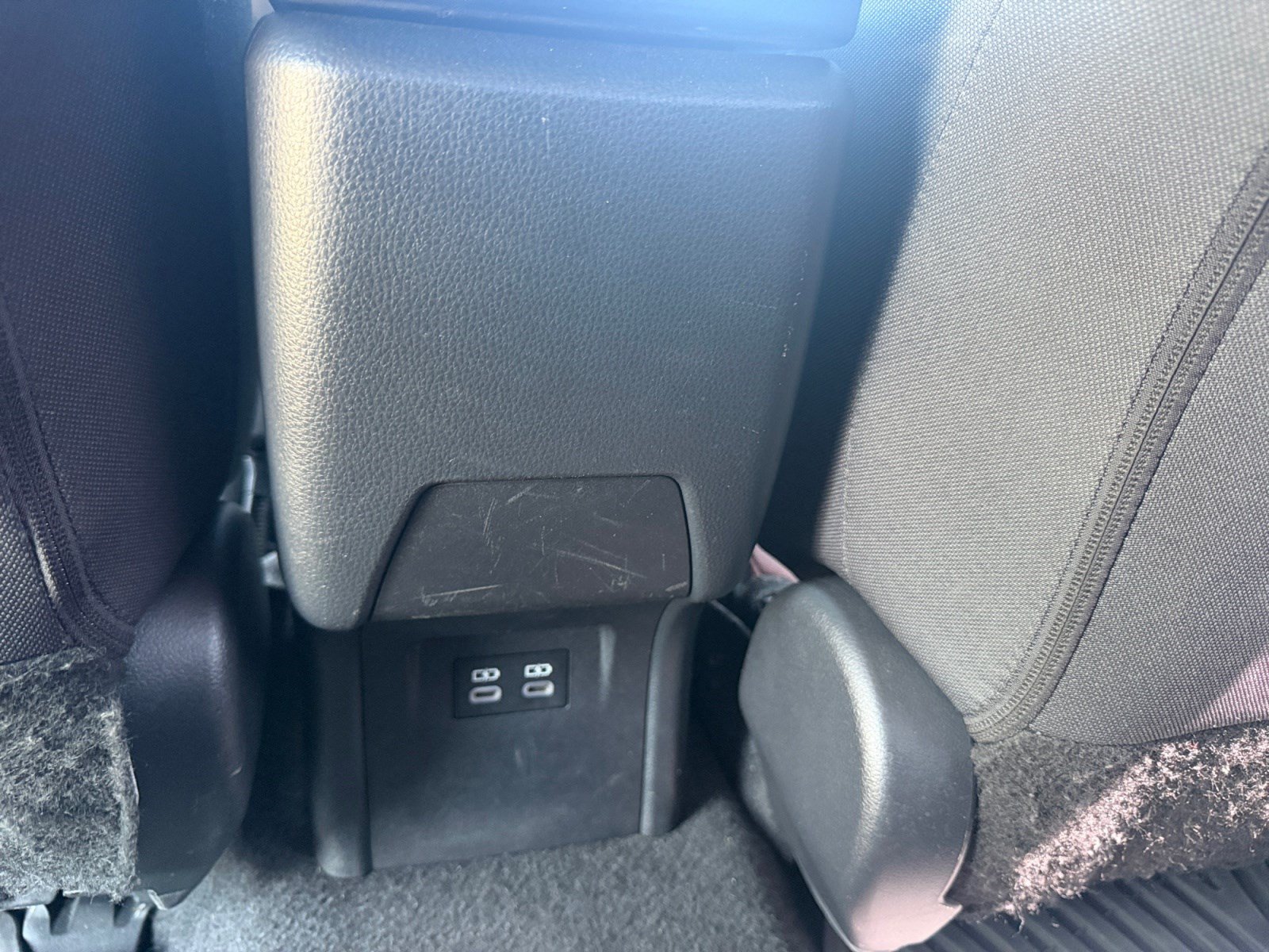 Certified 2023 Toyota Prius LE AWD/4WD image 32