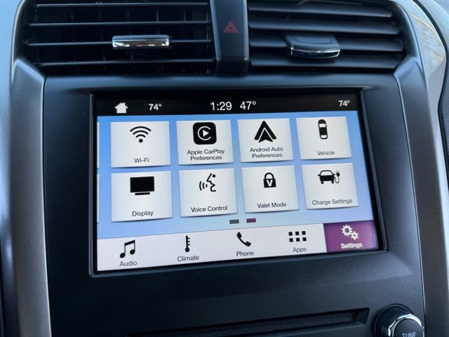 Certified 2017 Ford Fusion Energi SE image 29