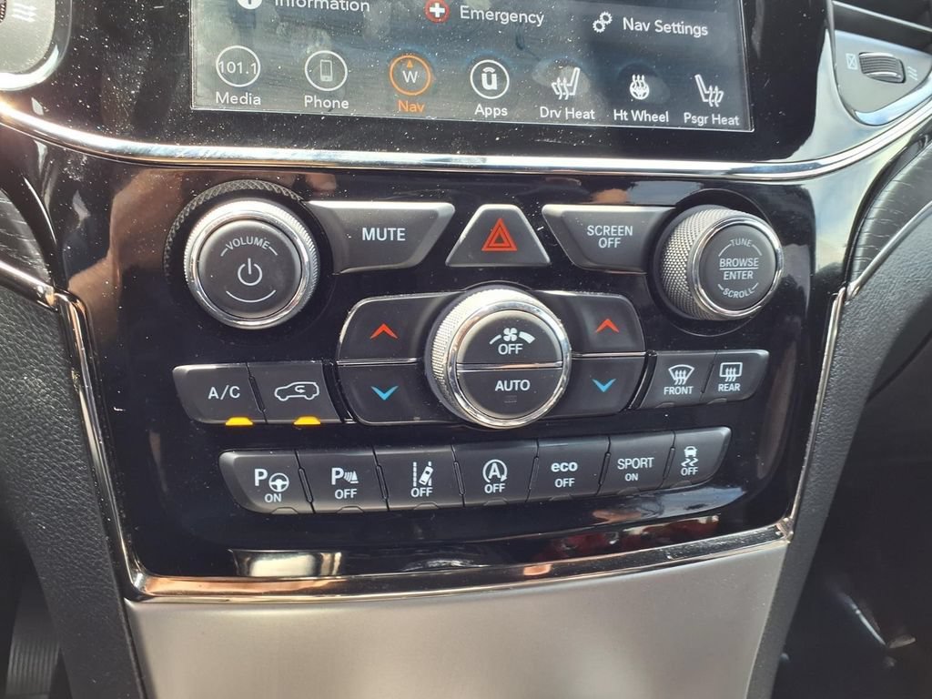 Used 2021 Jeep Grand Cherokee High Altitude AWD/4WD image 9