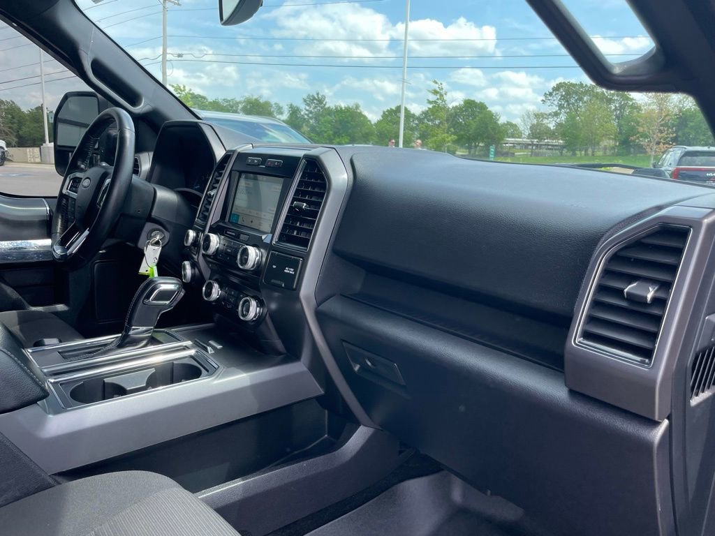 Used 2017 Ford F150 XLT w/ Equipment Group 302A Luxury image 30