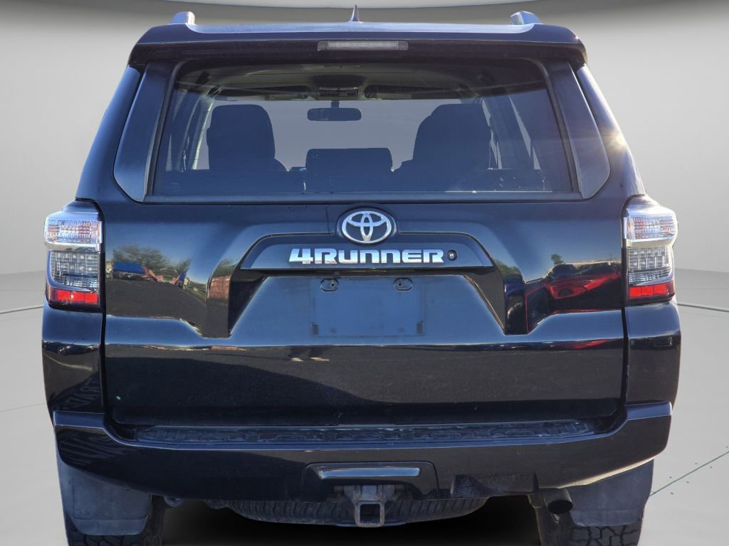 Used 2018 Toyota 4Runner SR5 AWD/4WD image 20