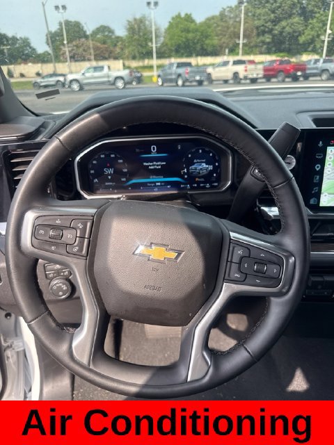 Used 2026 Chevrolet Silverado 1500 LT AWD/4WD image 28