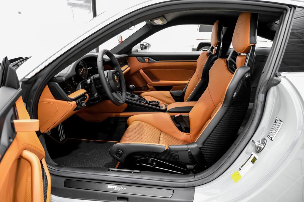 Used 2024 Porsche 911 S/T image 6