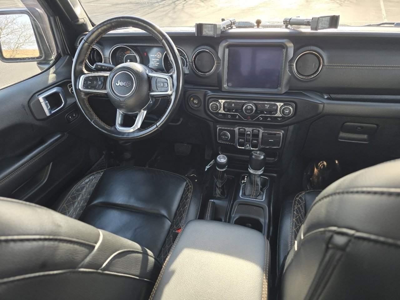 Used 2021 Jeep Gladiator Overland image 24