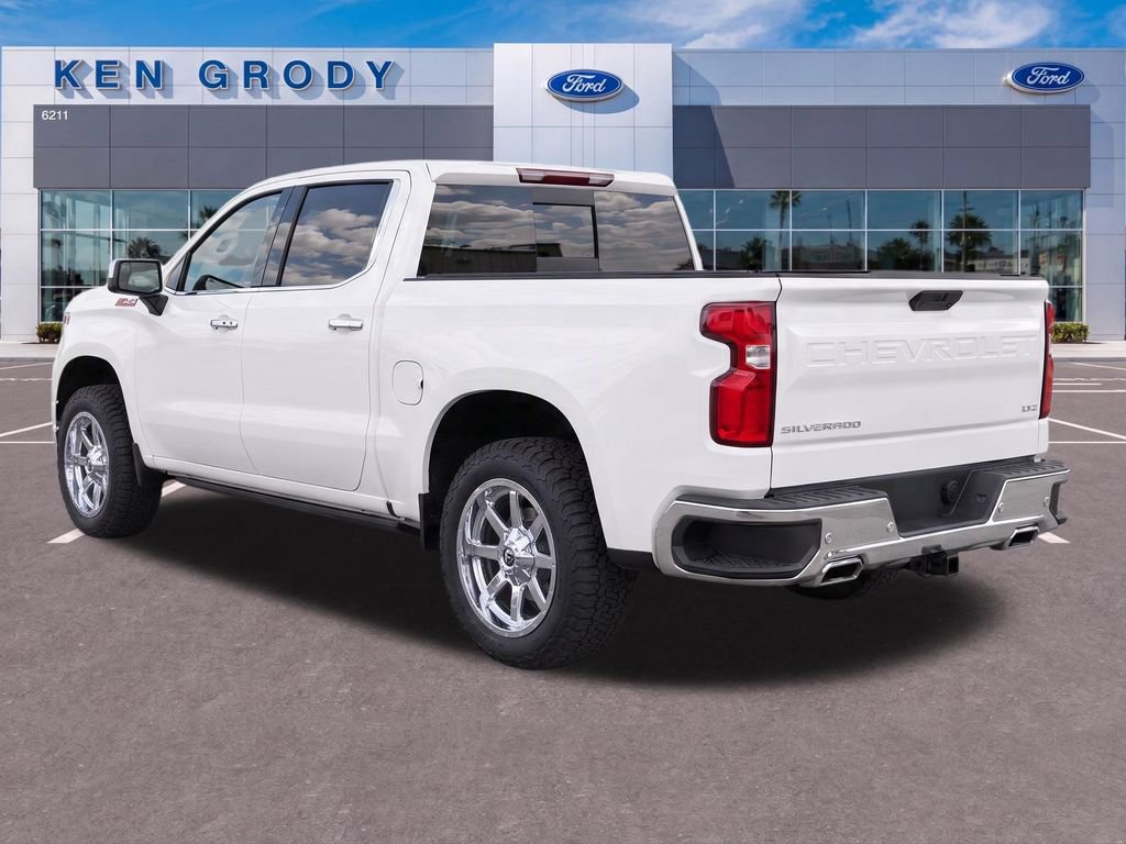 Used 2019 Chevrolet Silverado 1500 LTZ w/ LTZ Plus Package AWD/4WD image 6
