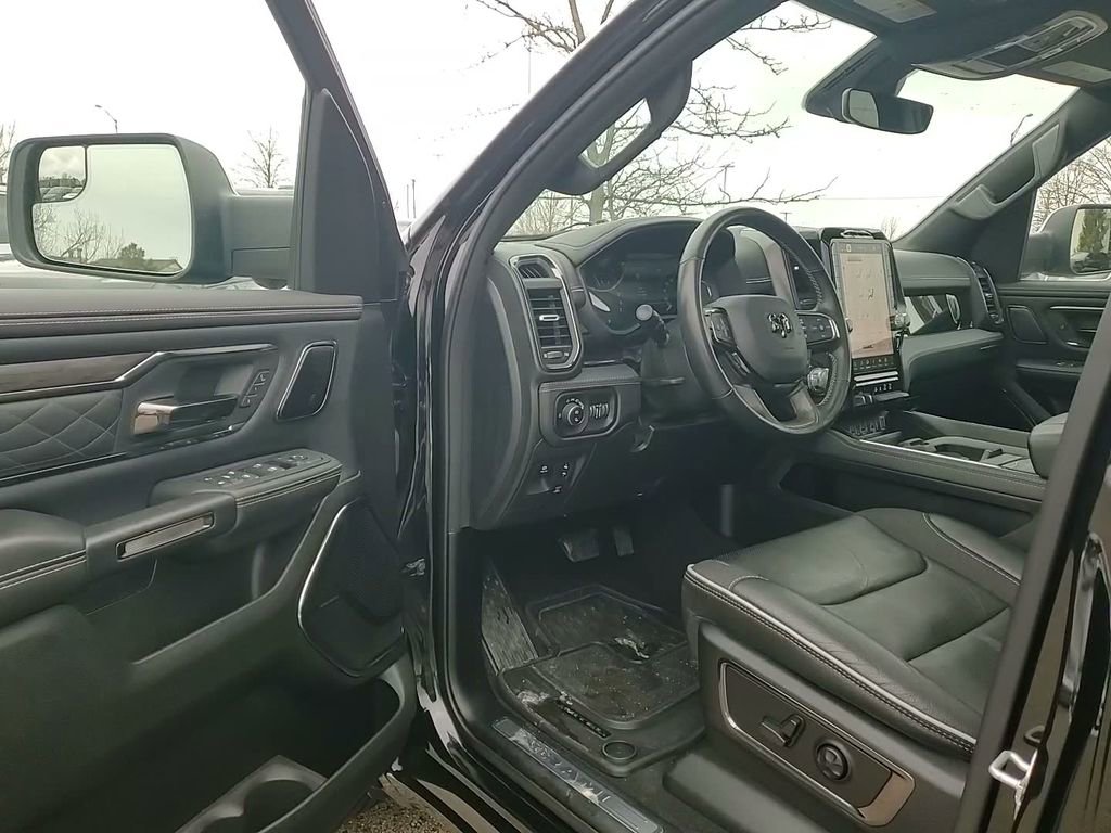 Used 2025 RAM 1500 Limited image 23