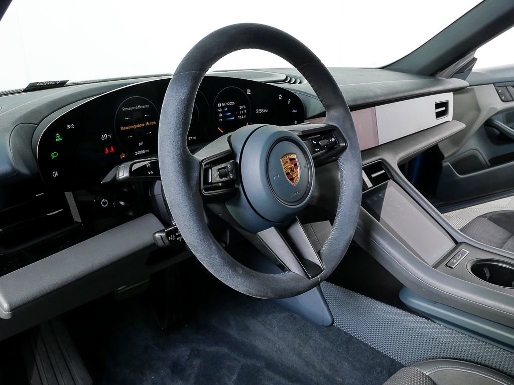 Certified 2022 Porsche Taycan 4S AWD/4WD image 4