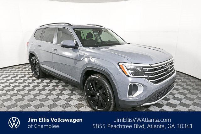 New 2026 Volkswagen Atlas SE image 1