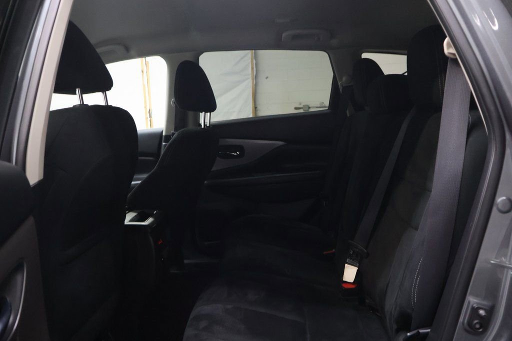 Used 2020 Nissan Murano SV image 15