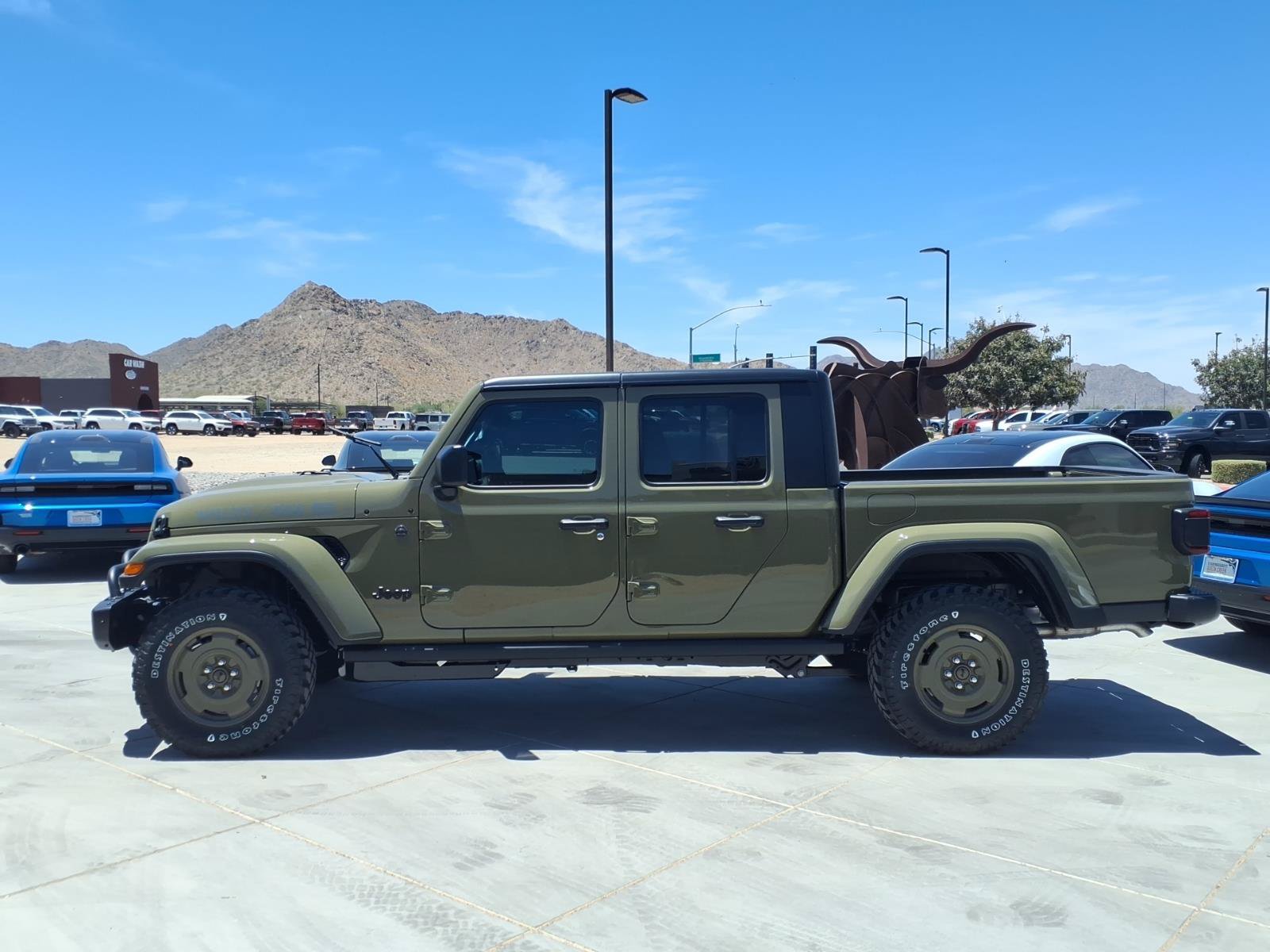 New 2026 Jeep Gladiator Willys AWD/4WD image 3