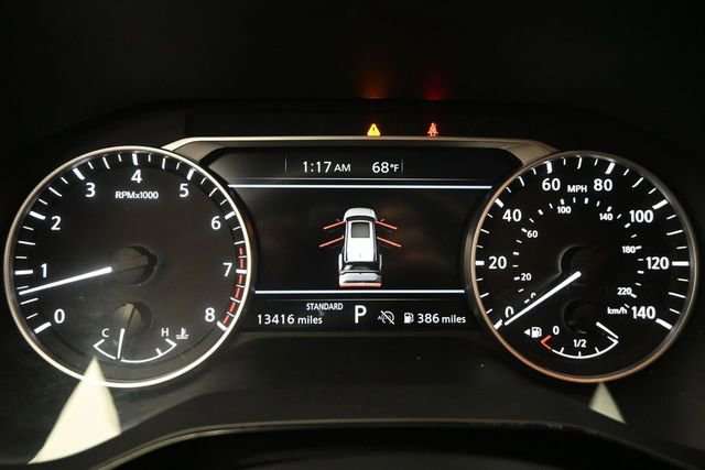 Used 2025 Nissan Pathfinder SV FWD image 11