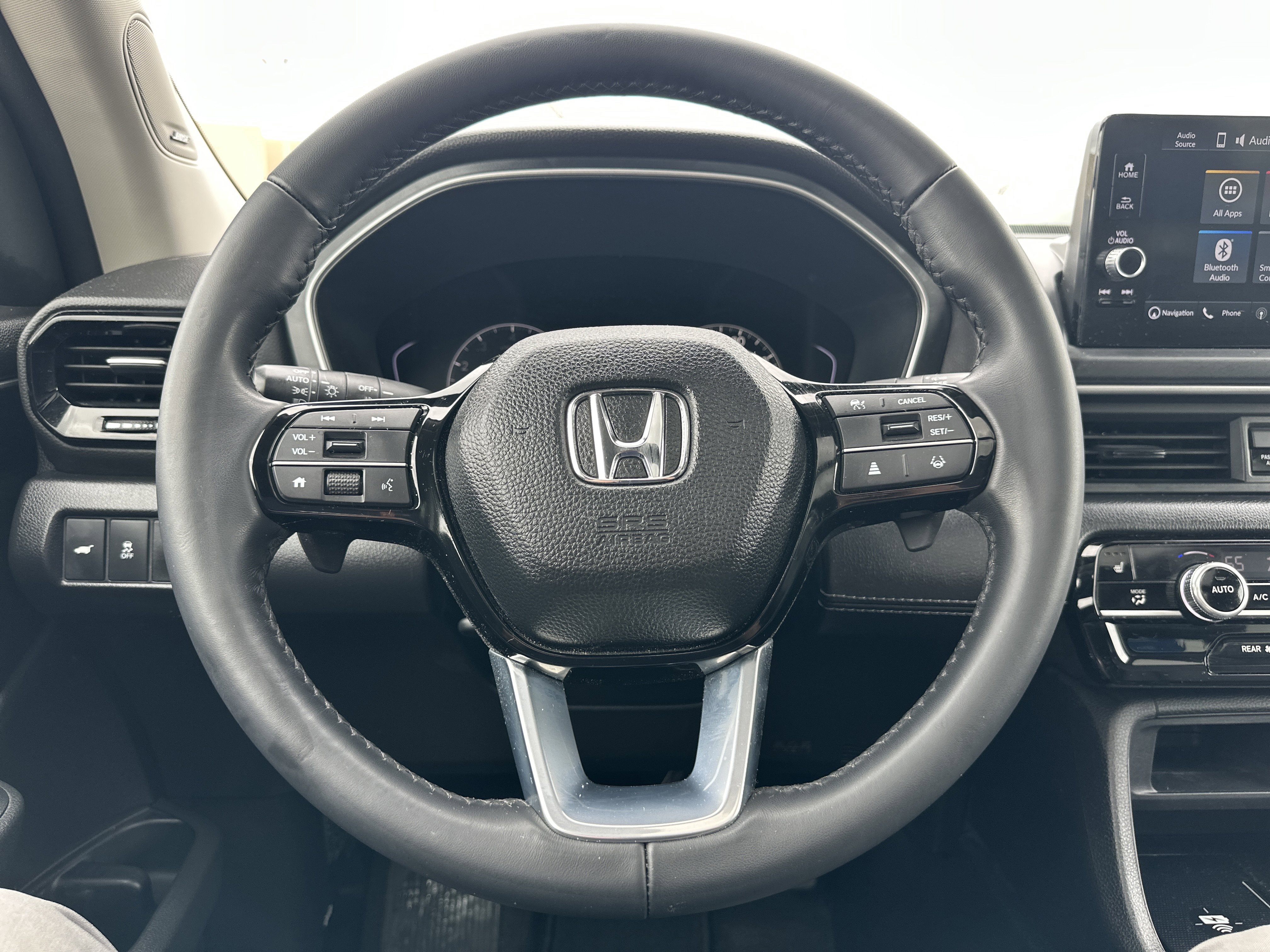 Certified 2023 Honda Pilot Touring image 20