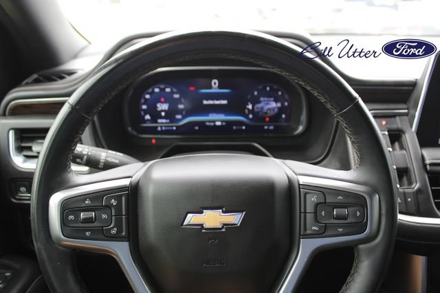 Used 2024 Chevrolet Suburban Premier w/ Premium Package AWD/4WD image 24