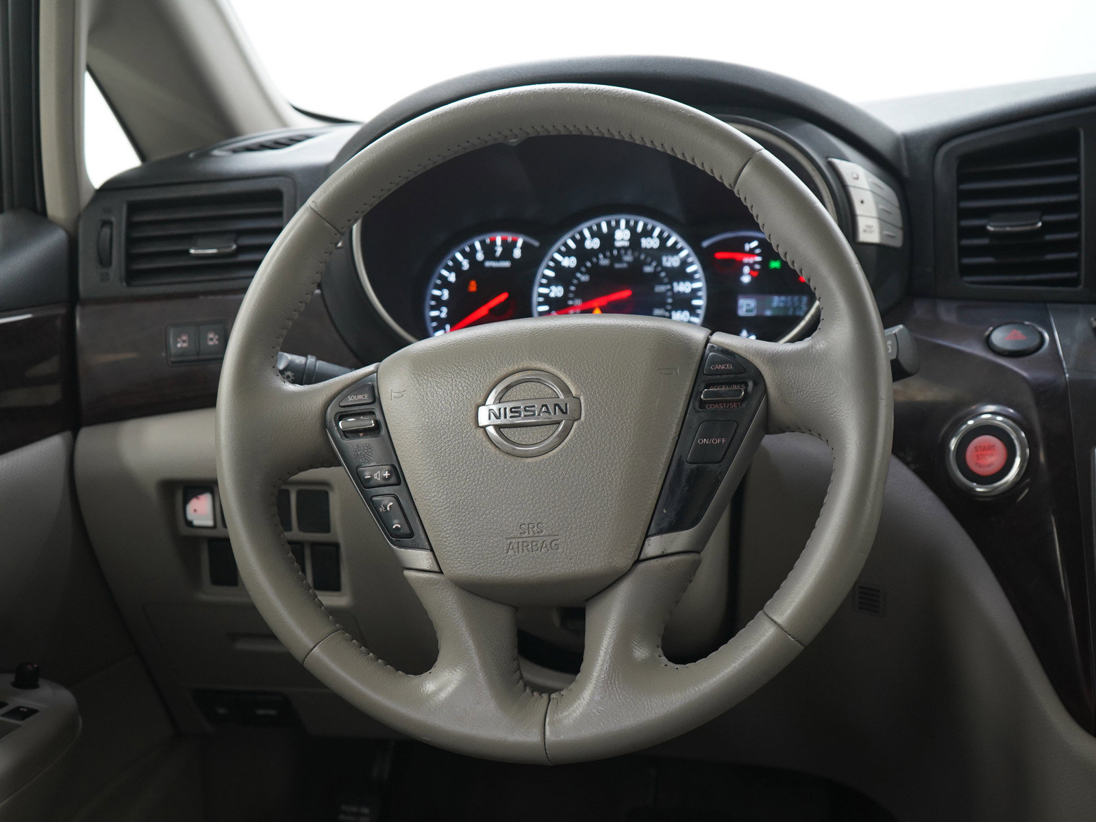 Used 2017 Nissan Quest SV FWD image 17