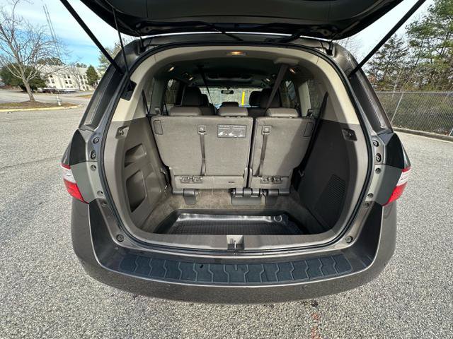 Used 2013 Honda Odyssey Touring Elite image 33