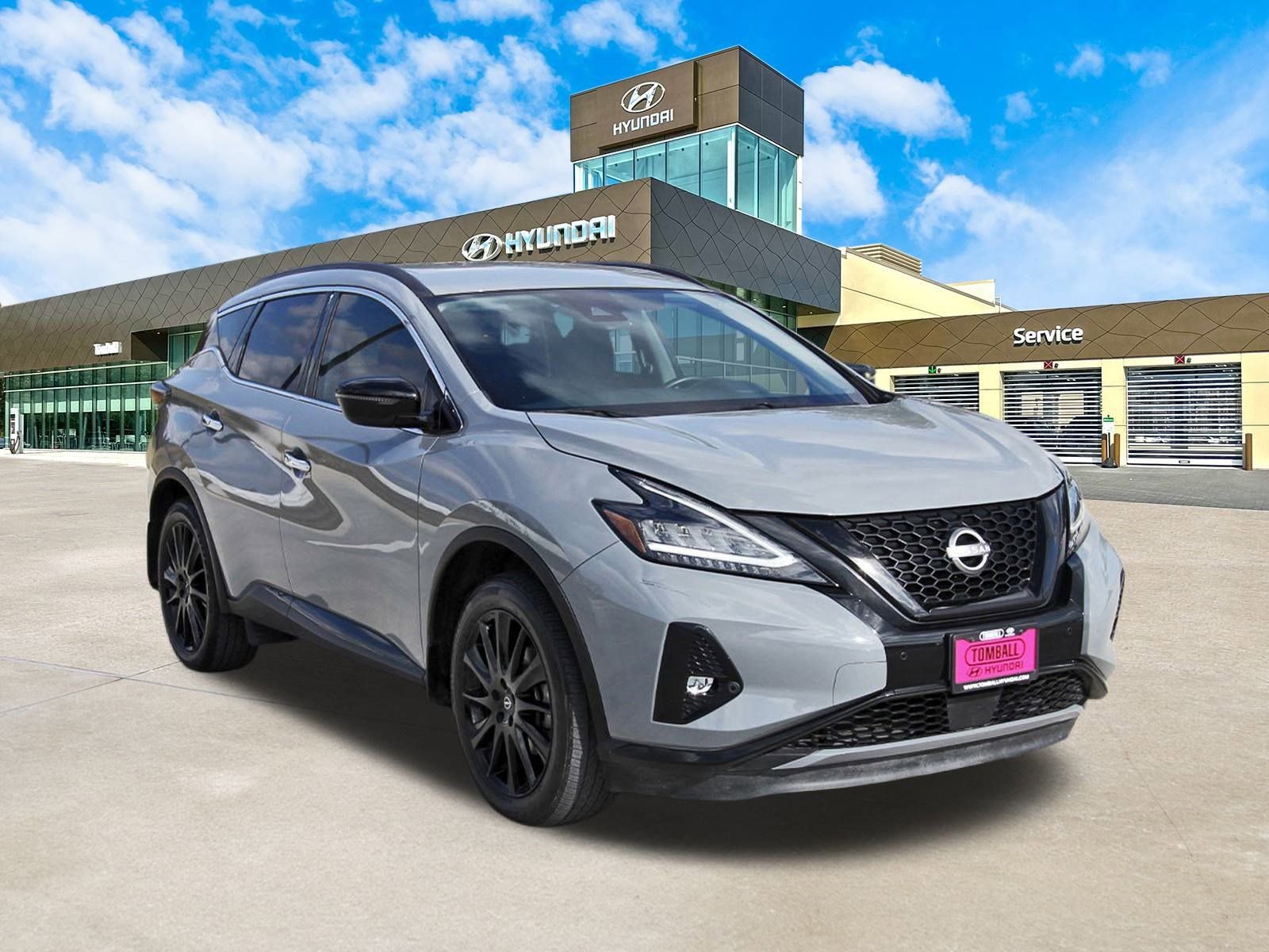 Used 2024 Nissan Murano SV w/ SV Midnight Edition Package image 3