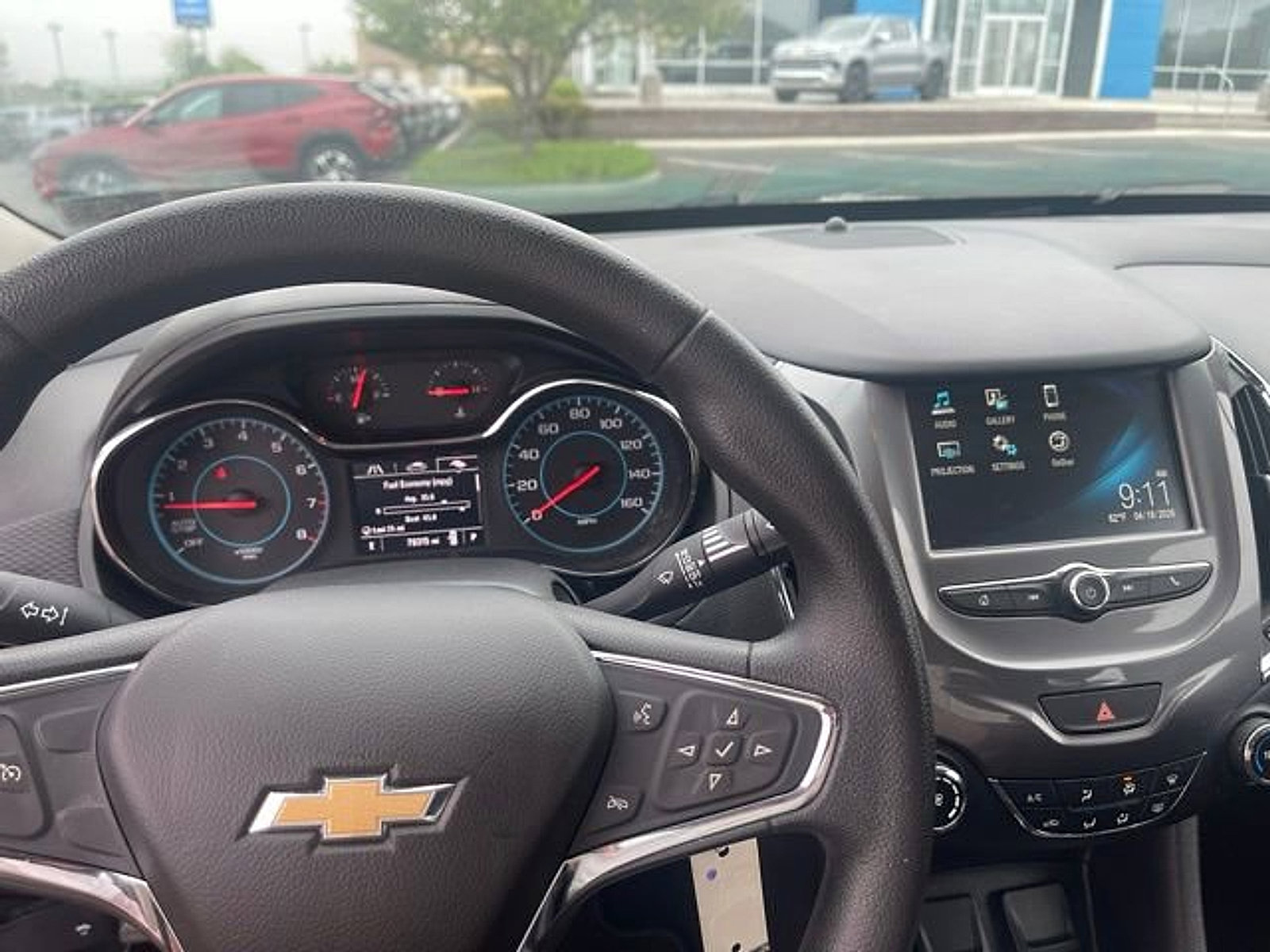 Used 2016 Chevrolet Cruze LT image 8