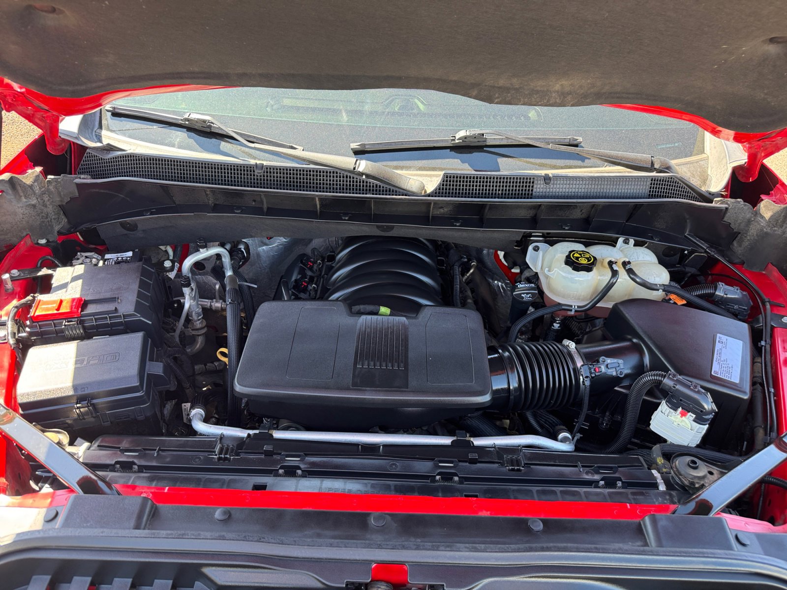 Used 2021 Chevrolet Silverado 1500 LT image 32