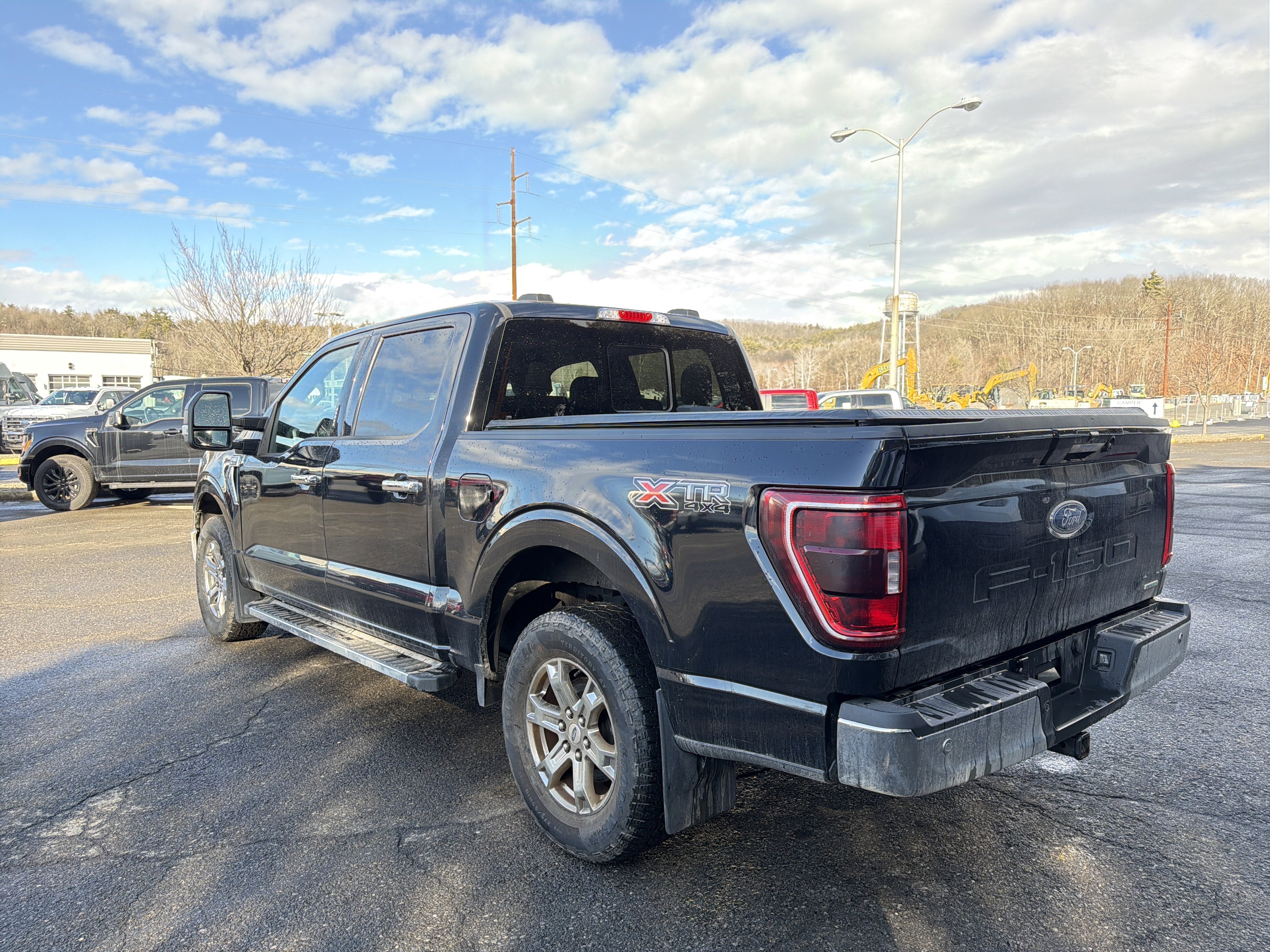 Used 2021 Ford F150 XLT w/ Equipment Group 302A High image 8