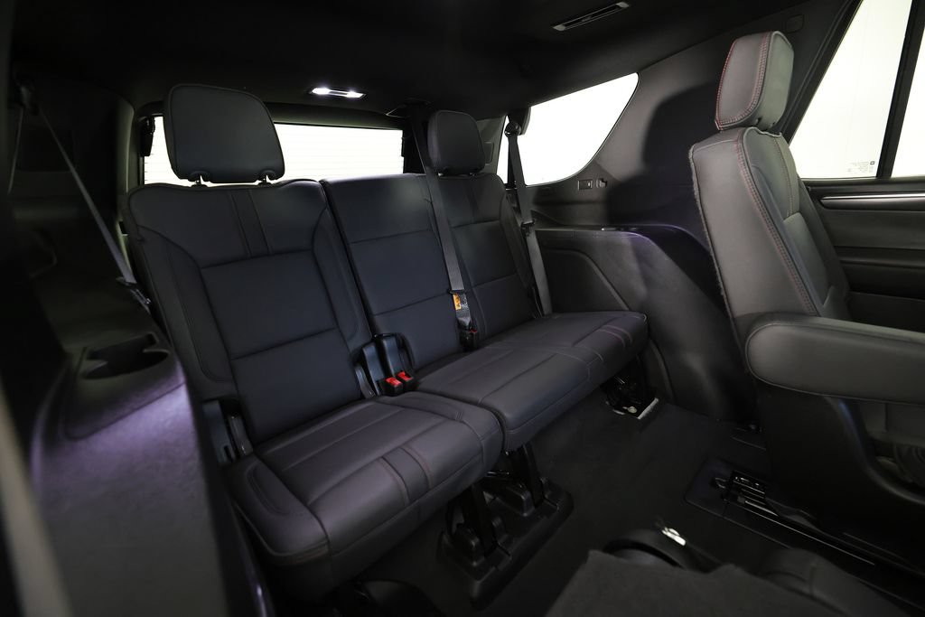 Used 2026 Chevrolet Tahoe RST w/ Comfort Package AWD/4WD image 12