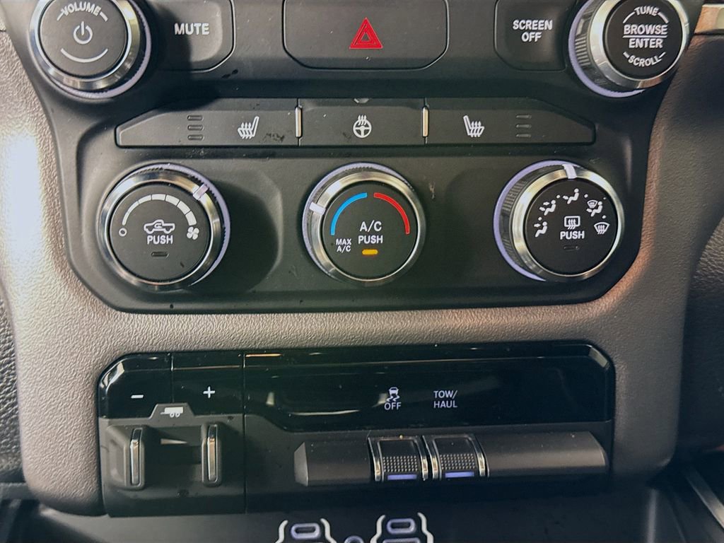 Used 2023 RAM 1500 Big Horn image 16
