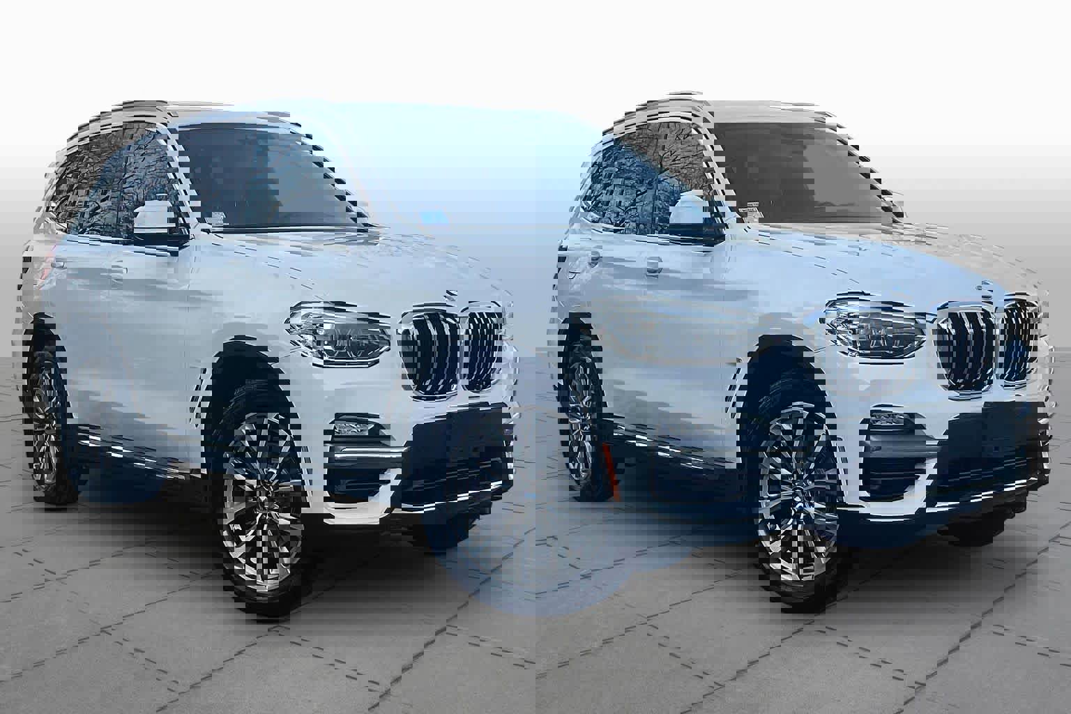 Used 2019 BMW X3 xDrive30i w/ Premium Package image 2