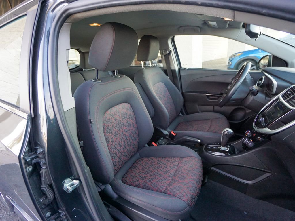 Used 2018 Chevrolet Sonic LT w/ Convenience Package FWD image 25