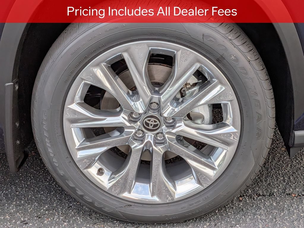 New 2026 Toyota Highlander Limited AWD/4WD image 12