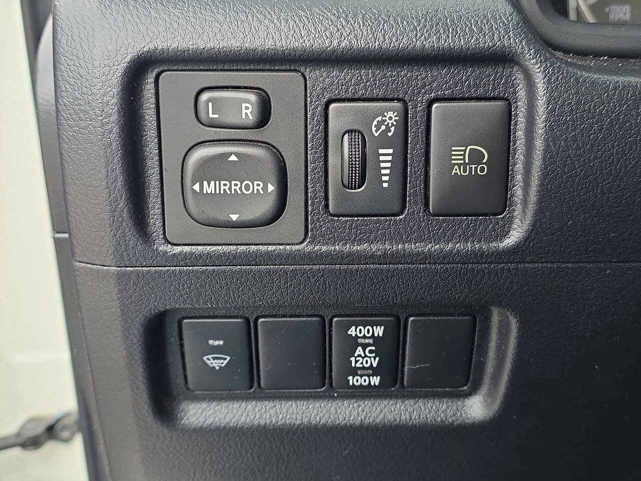 Used 2020 Toyota 4Runner Limited image 16