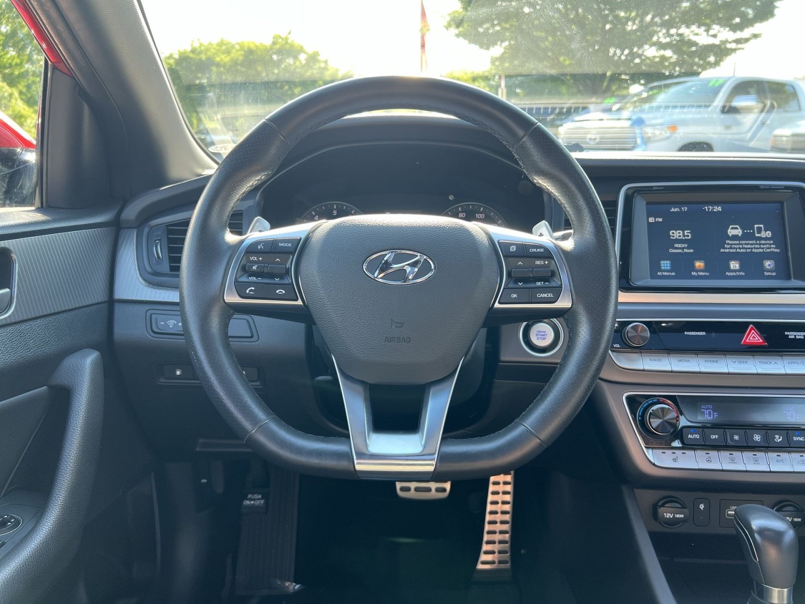 Used 2018 Hyundai Sonata Sport FWD image 16