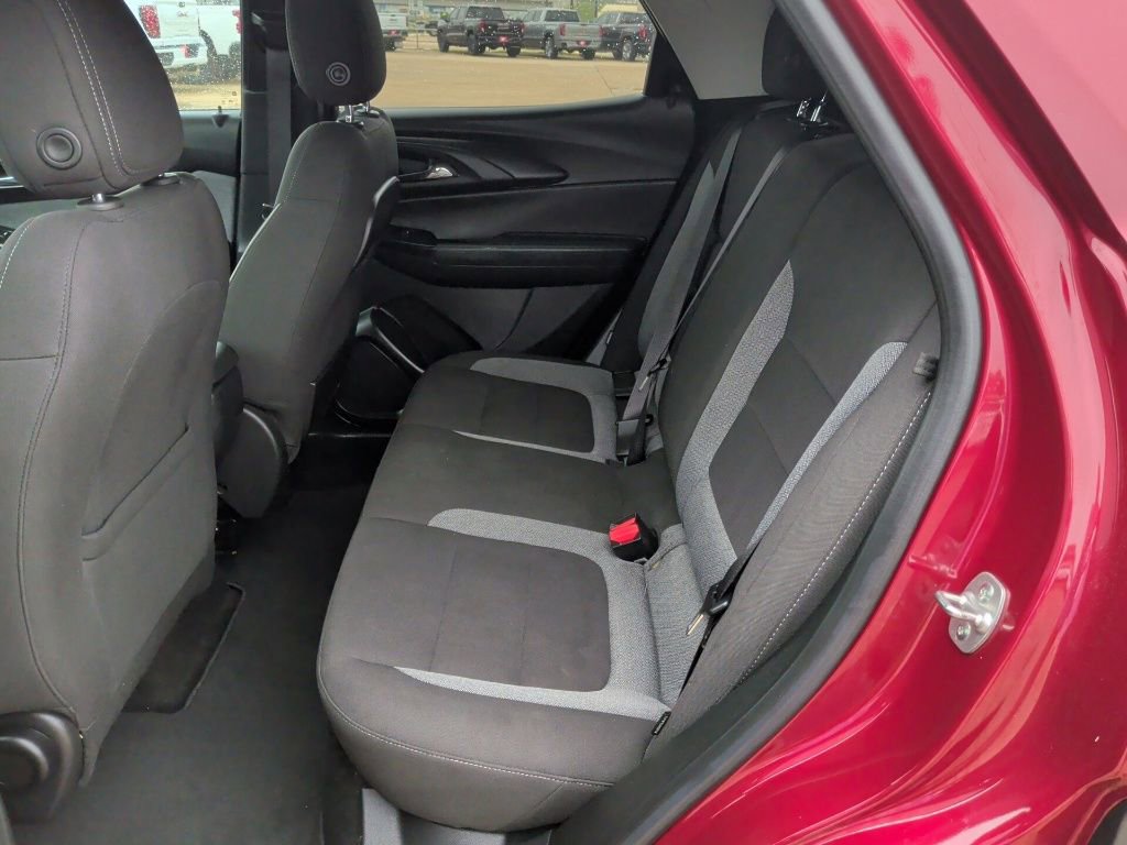 Used 2024 Chevrolet TrailBlazer LS w/ LS Convenience Package image 31
