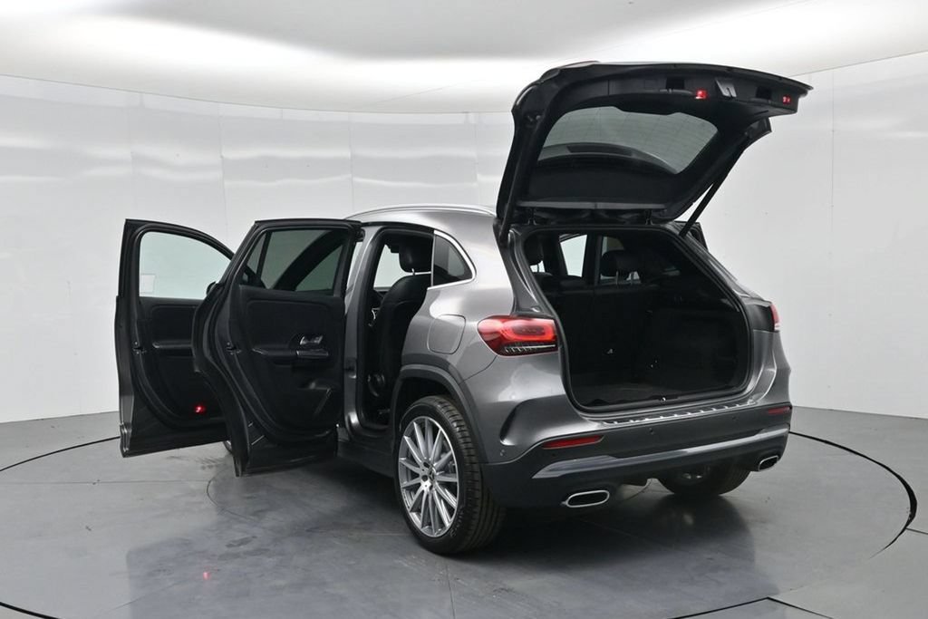 Used 2022 Mercedes-Benz GLA 250 4MATIC image 40