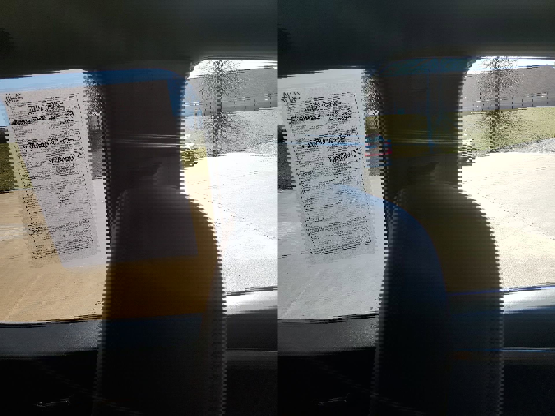 Used 2025 GMC Canyon Denali image 16