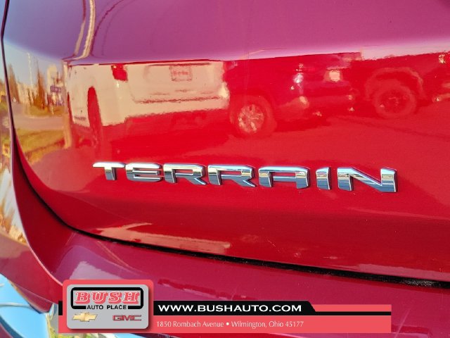 Used 2024 GMC Terrain Denali w/ Denali Premium Package AWD/4WD image 6