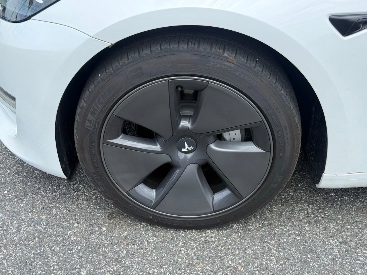 Used 2023 Tesla Model 3 Standard Range RWD image 10